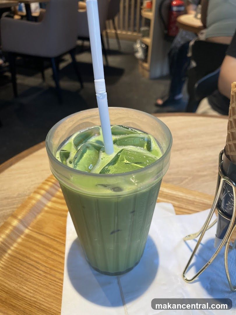 Iced Matcha Latte