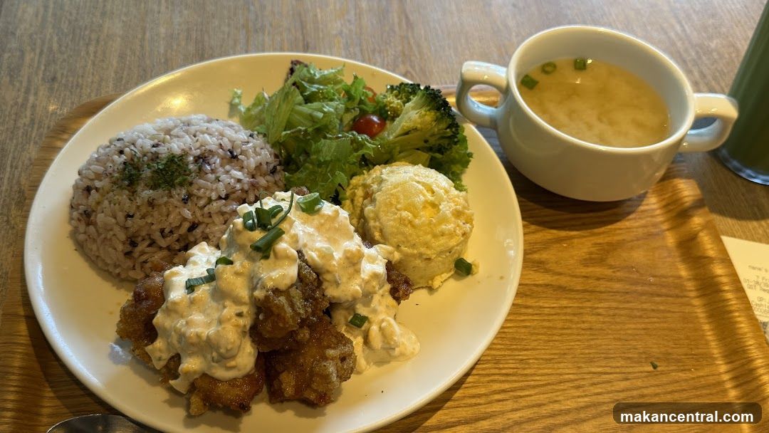 Fried Chicken Meal with Rice and Soup