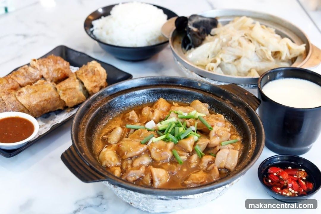 Claypot Dish with Sides