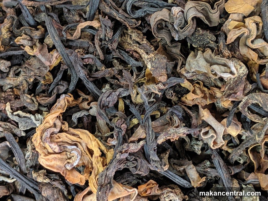 Dried Tea Leaves