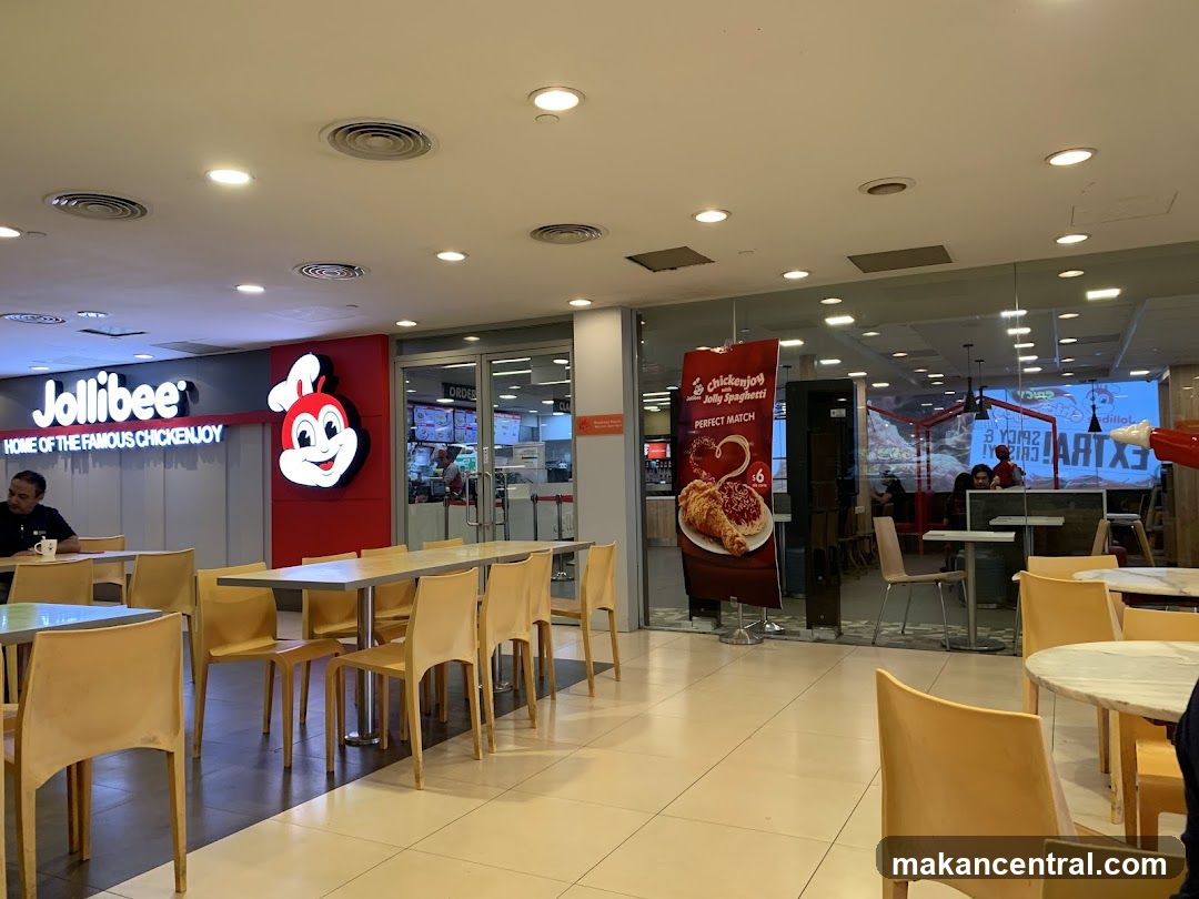 Jollibee Interior