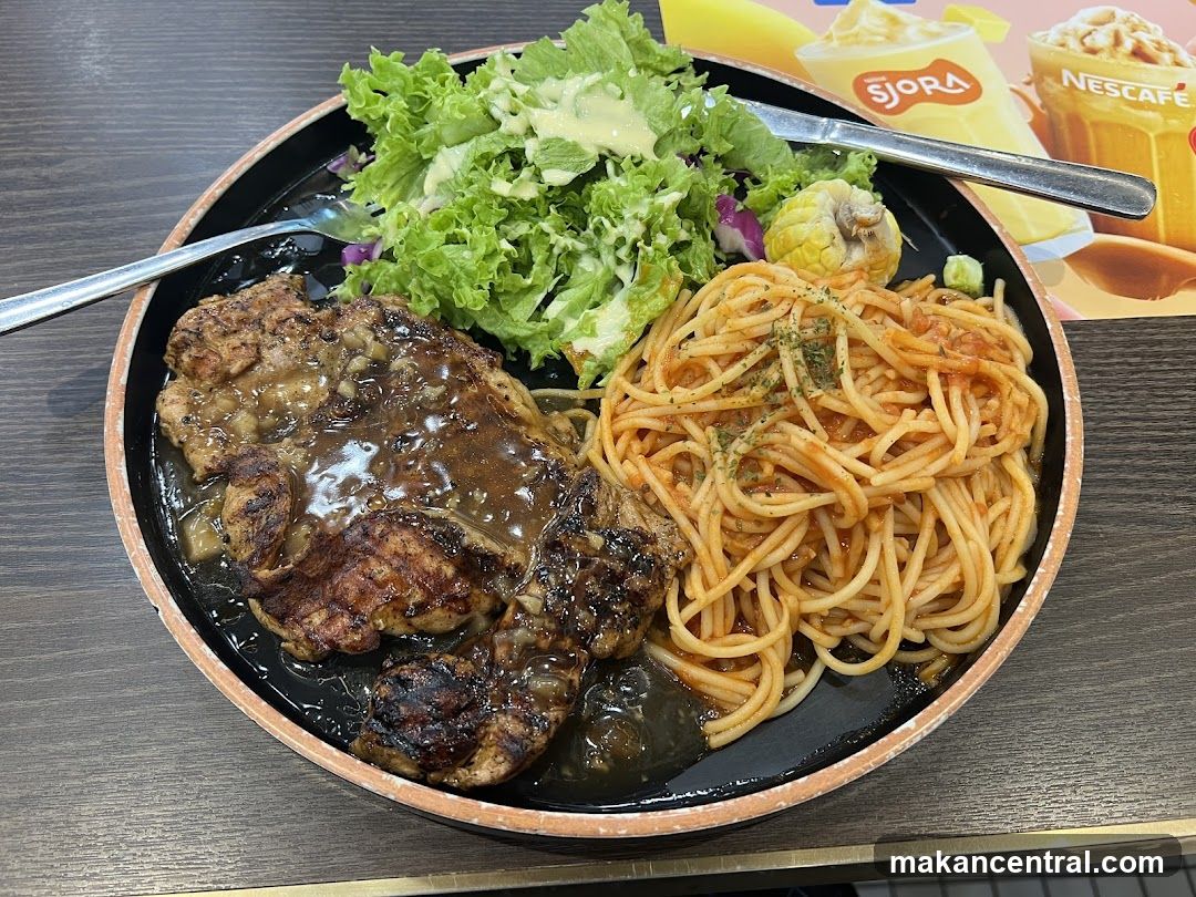 Steak and Spaghetti Platter