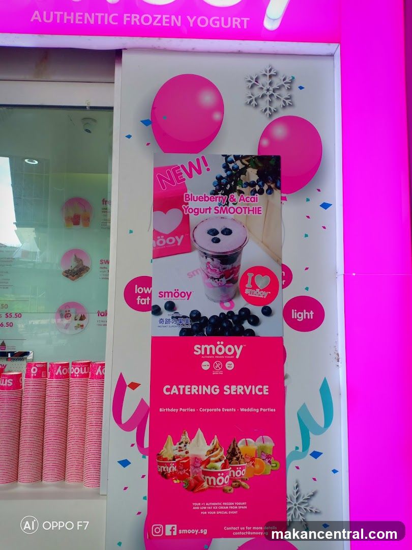 Smooy Frozen Yogurt Advertisement
