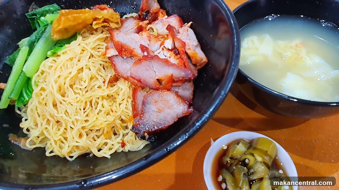 Char Siu Noodles with Wonton Soup