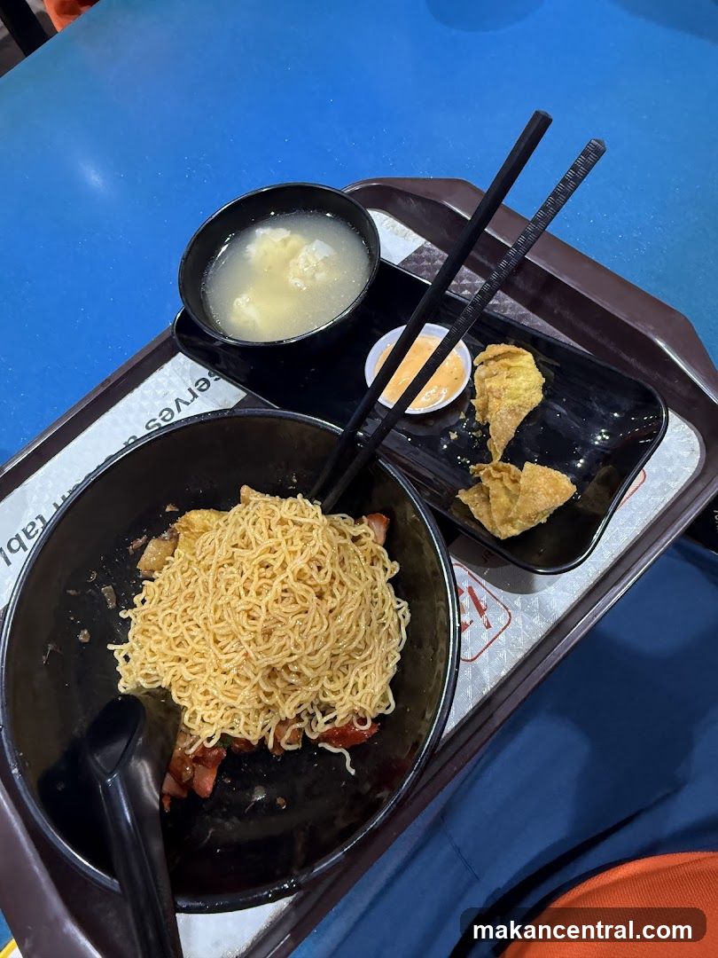 Noodles with Wontons and Soup