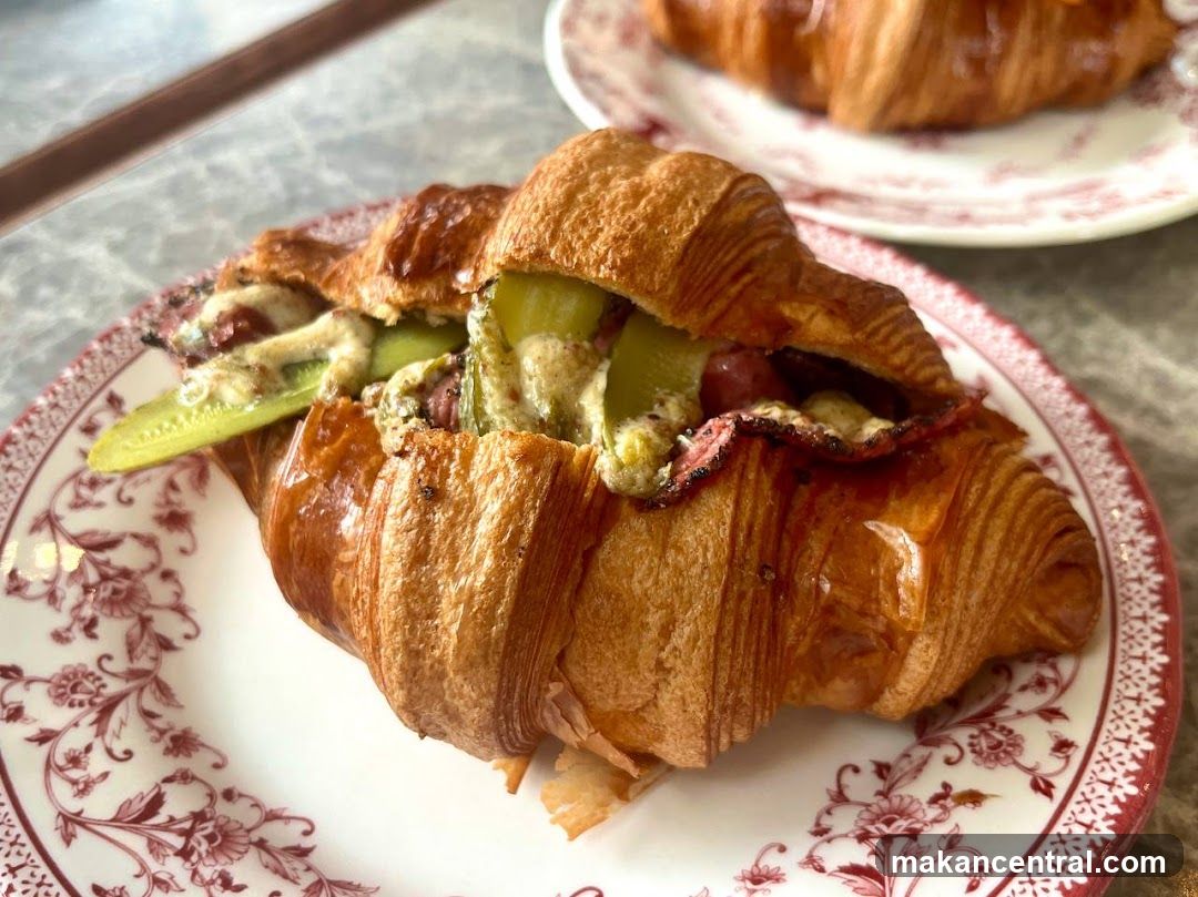 Croissant Sandwich