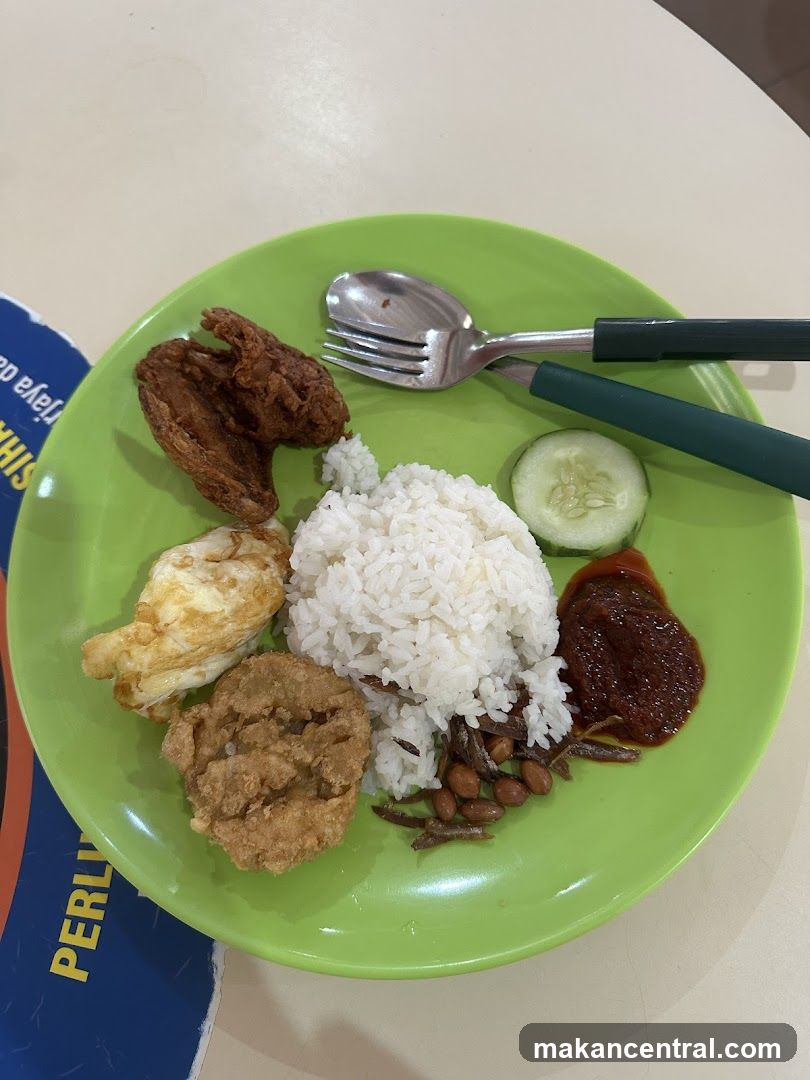 Liza Nasi Padang