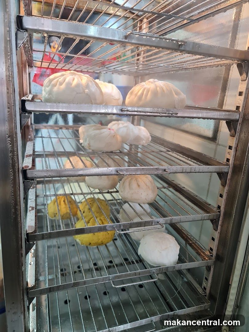 Steamer with Buns