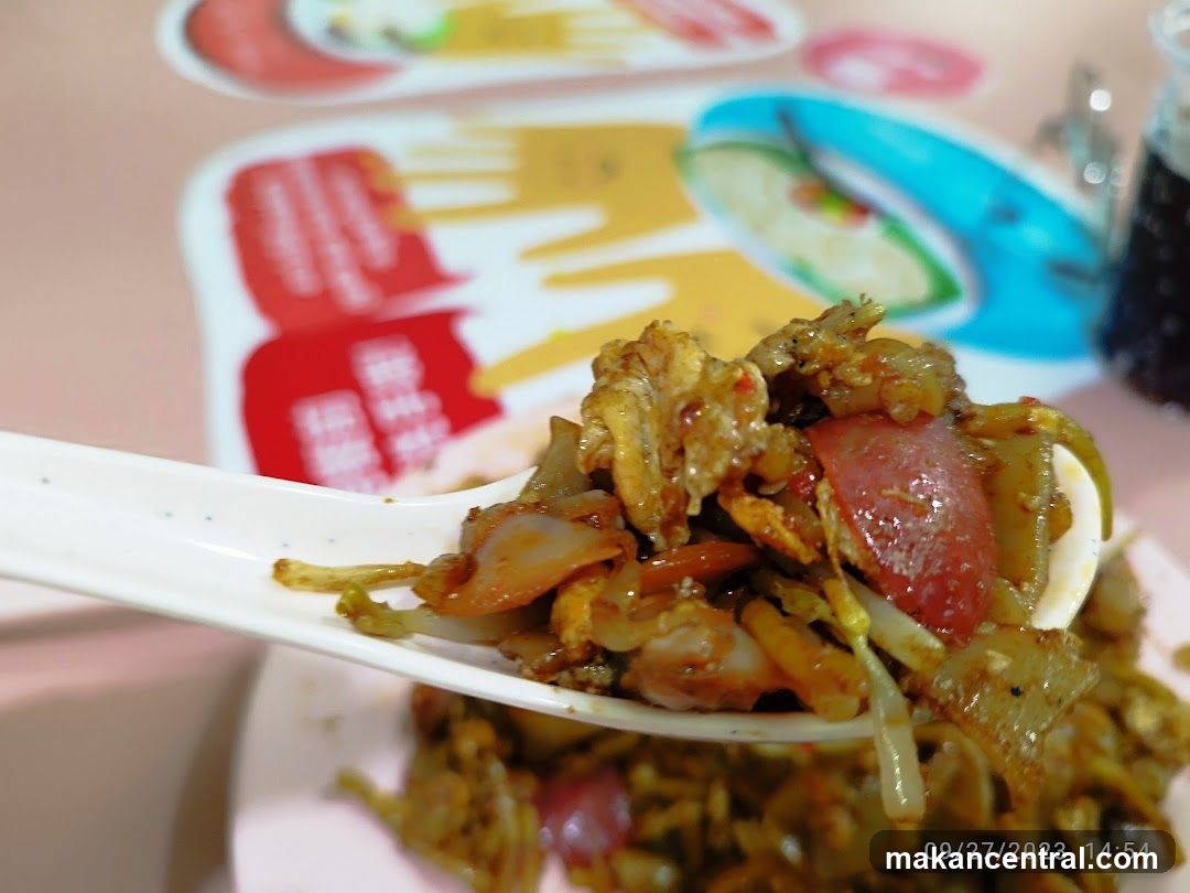 Food served in a spoon