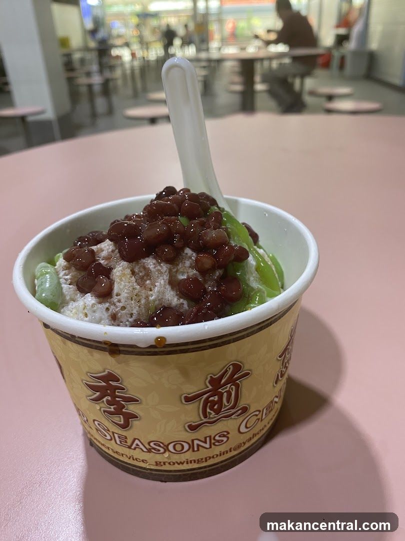 Ice cream dessert in food court
