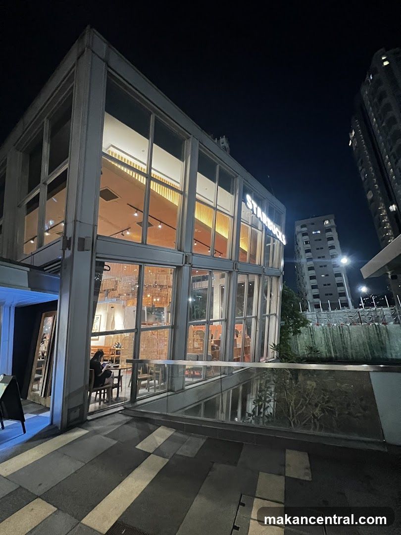 Starbucks United Square