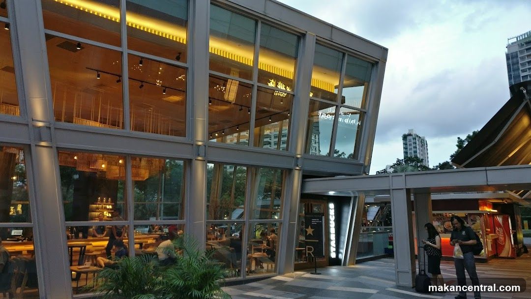 Starbucks storefront exterior
