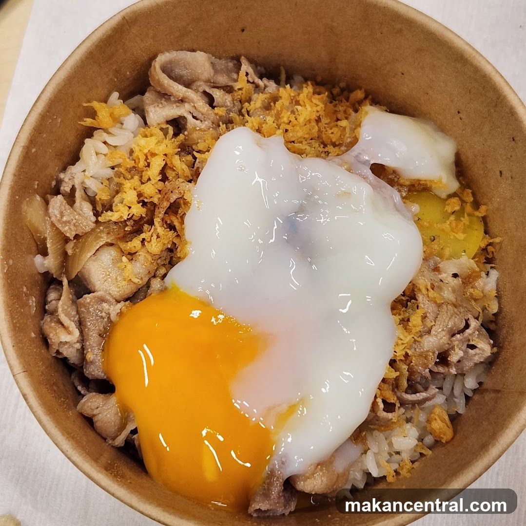 Rice bowl with toppings