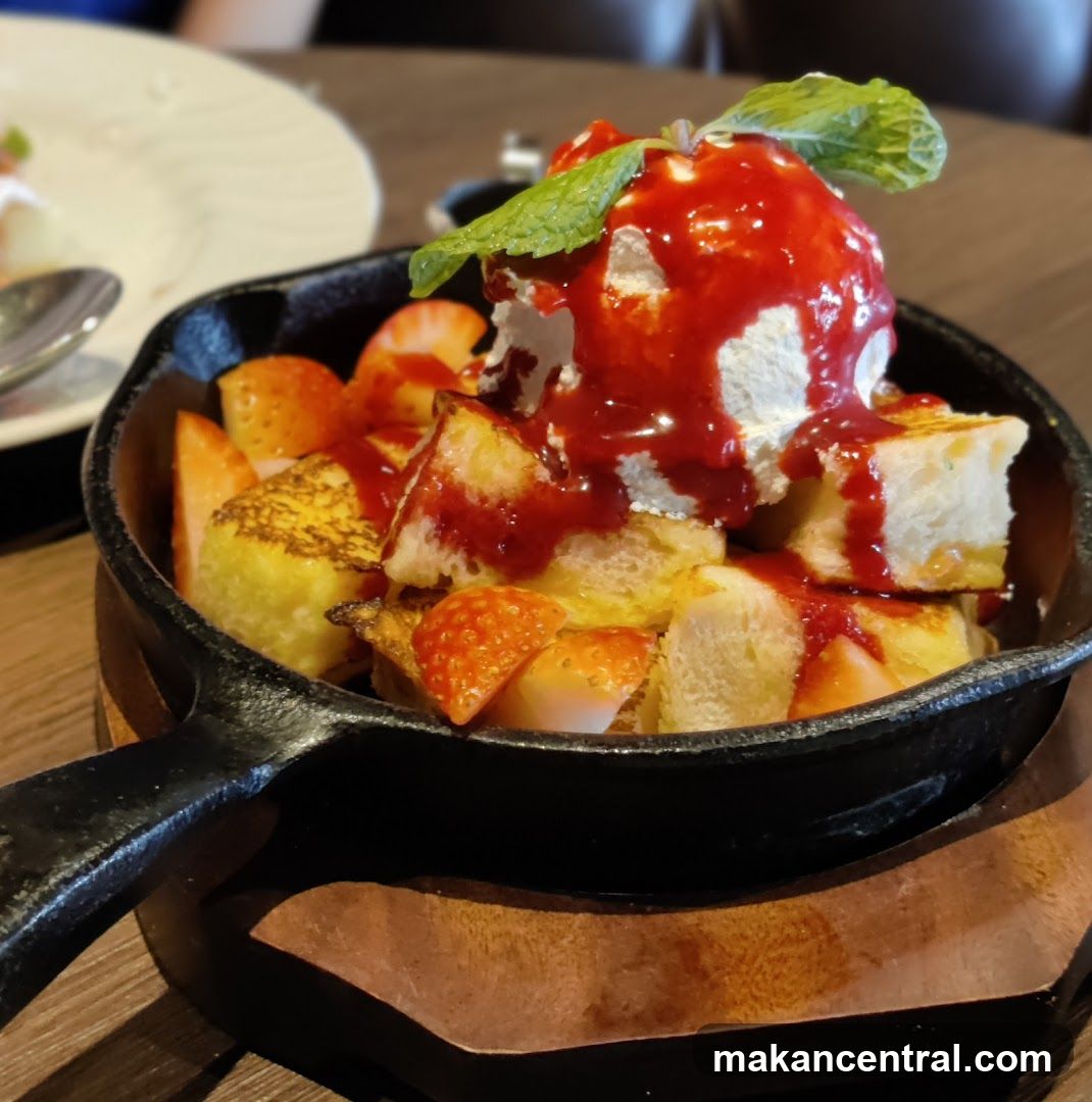 Strawberry and Toast Dessert