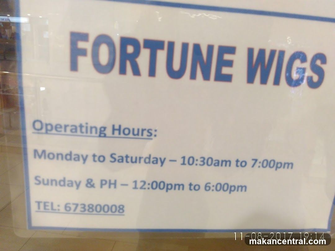 Fortune Wigs Operating Hours Sign