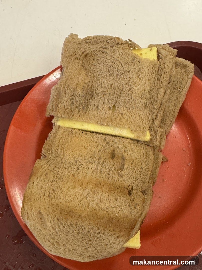 Sandwich on Plate