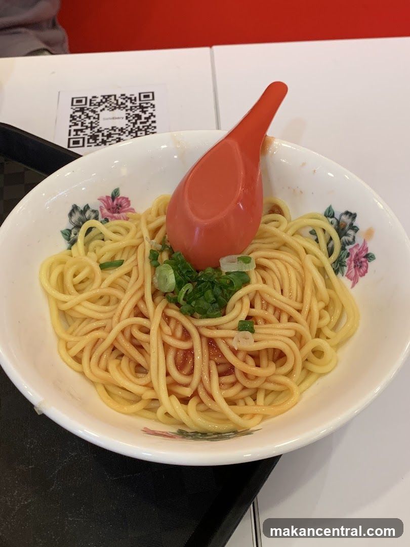 Noodles with garnish