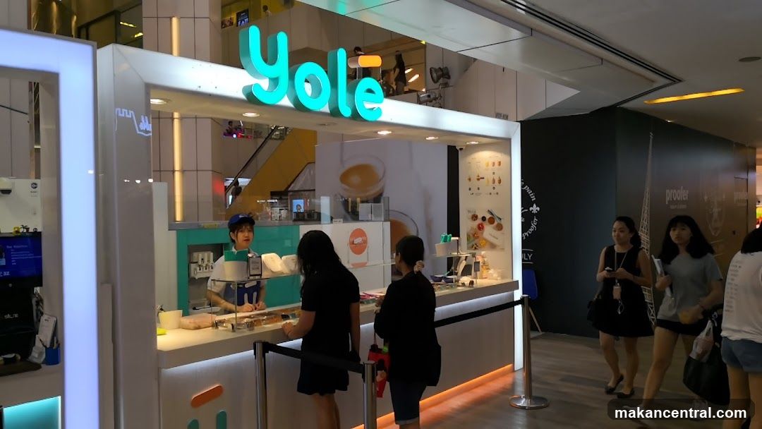 Yole Shop Interior