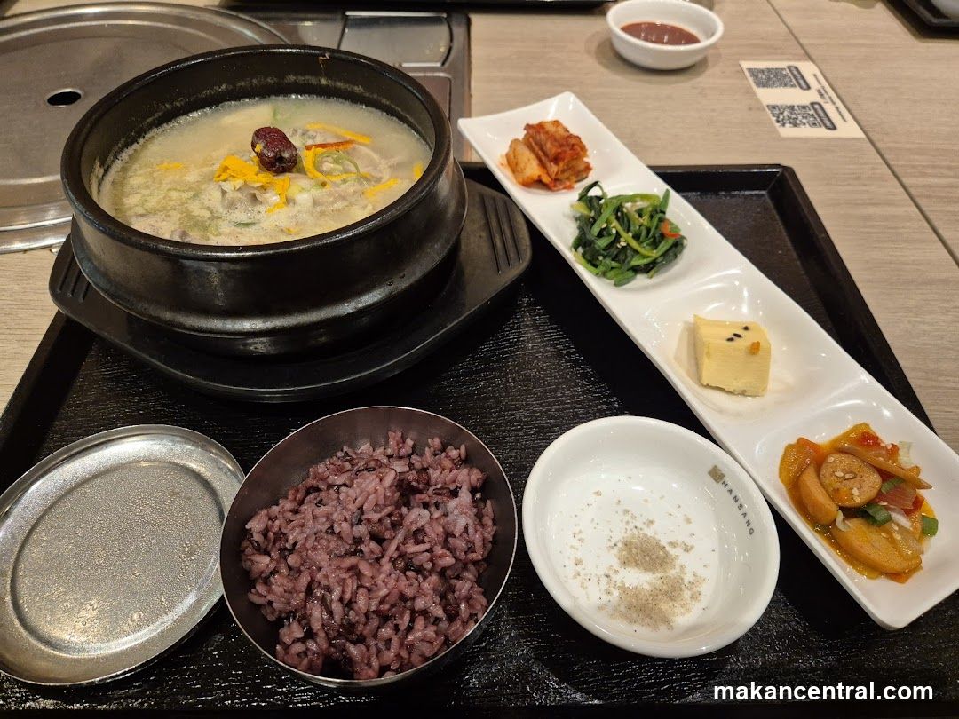 Restaurant Interior Meal Setup