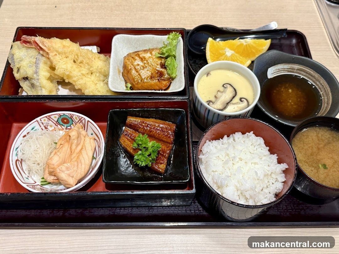Japanese meal tray