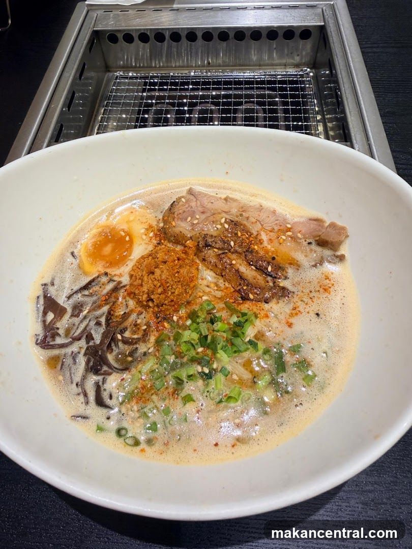 Ramen bowl with grill