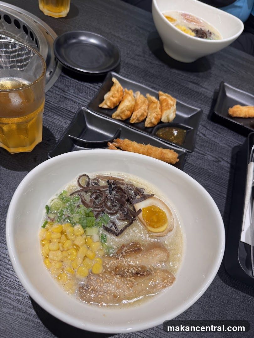 Restaurant Interior Dining Scene