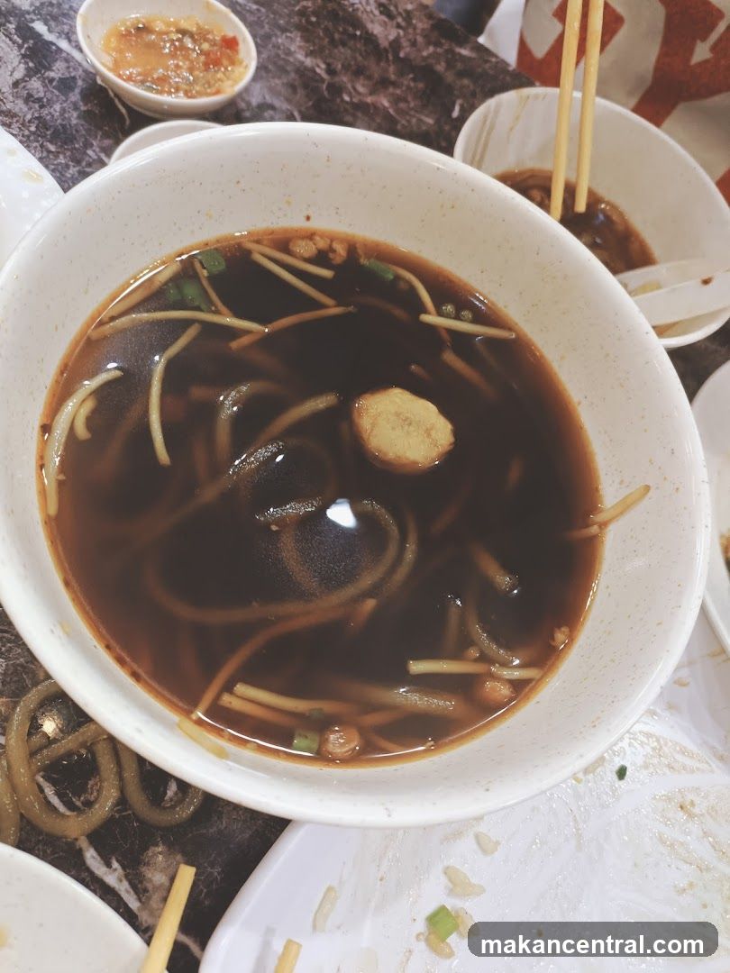 Tableside noodle dish