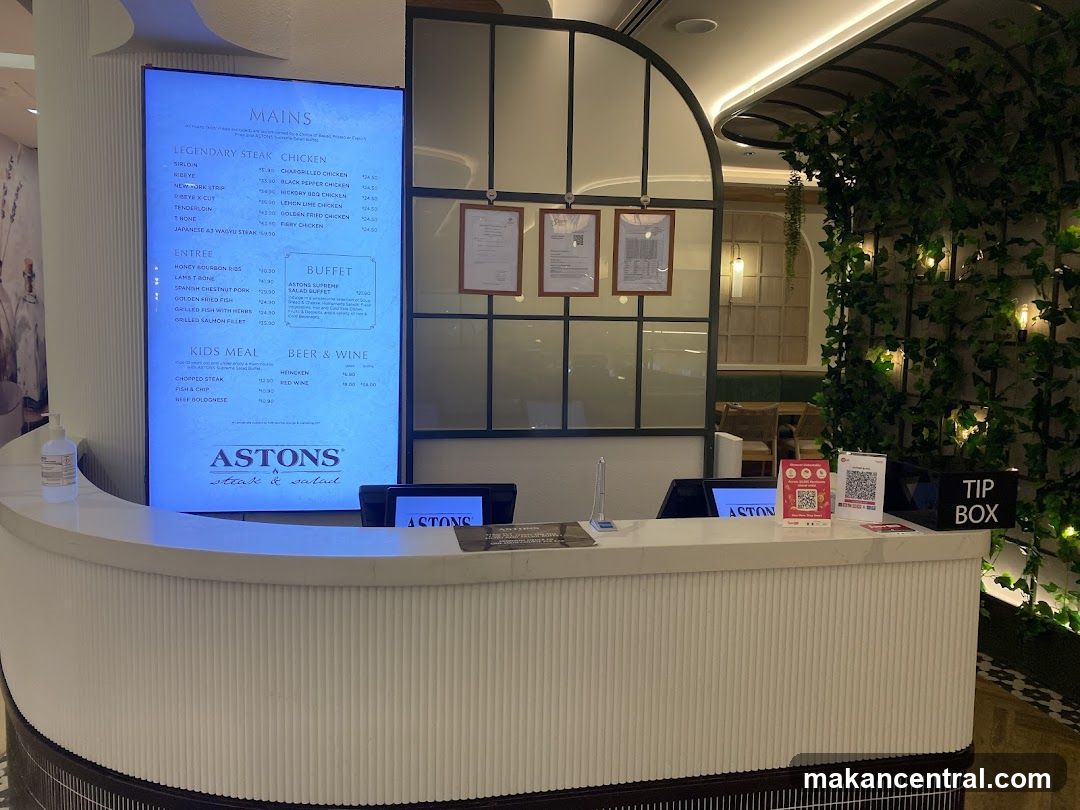 Restaurant Front Desk