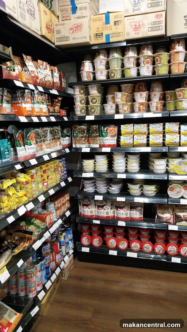 Store Interior Aisle