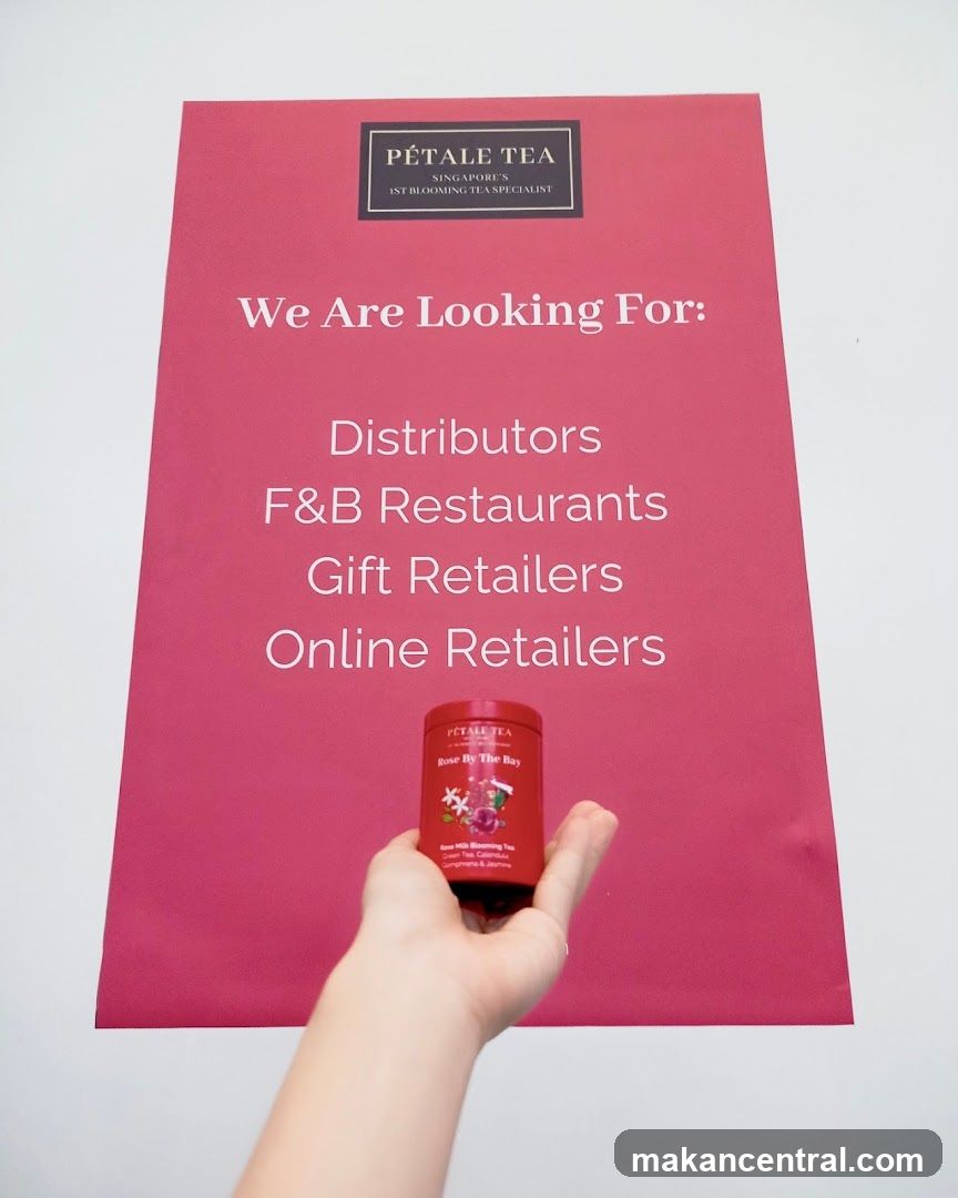 Pétale Tea Recruitment Poster