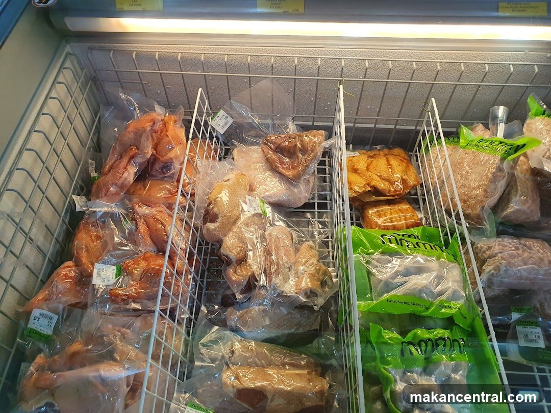 Frozen meat display