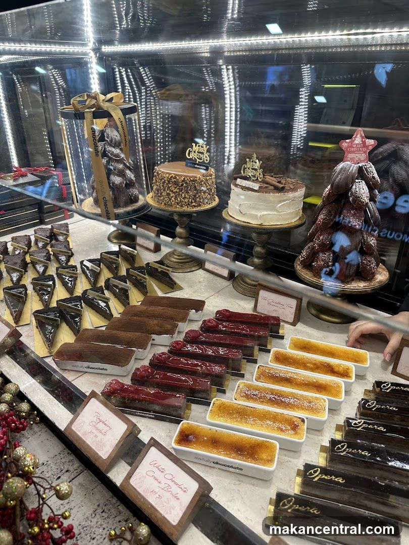 Cake Display Case