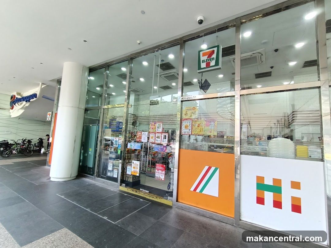 7-Eleven Plaza Singapura