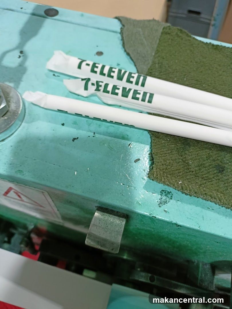 7-Eleven Straws on Machine