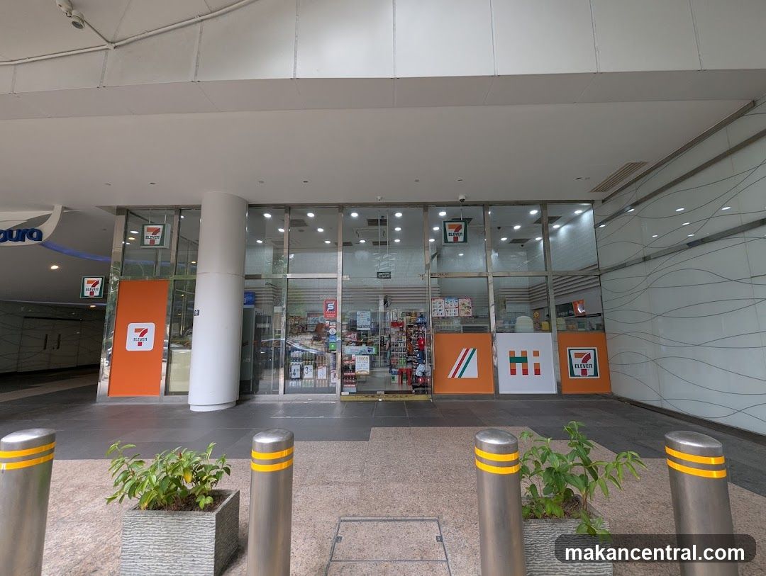 7-Eleven Storefront