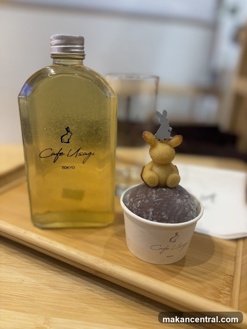 Cafe Usagi Tokyo Interior Display