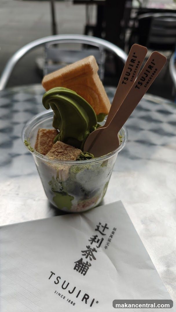 Matcha Dessert at TSUJIRI