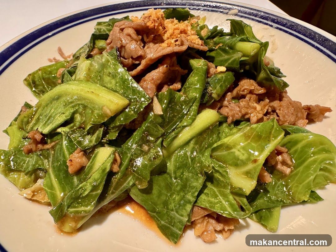 Stir-fried greens with meat