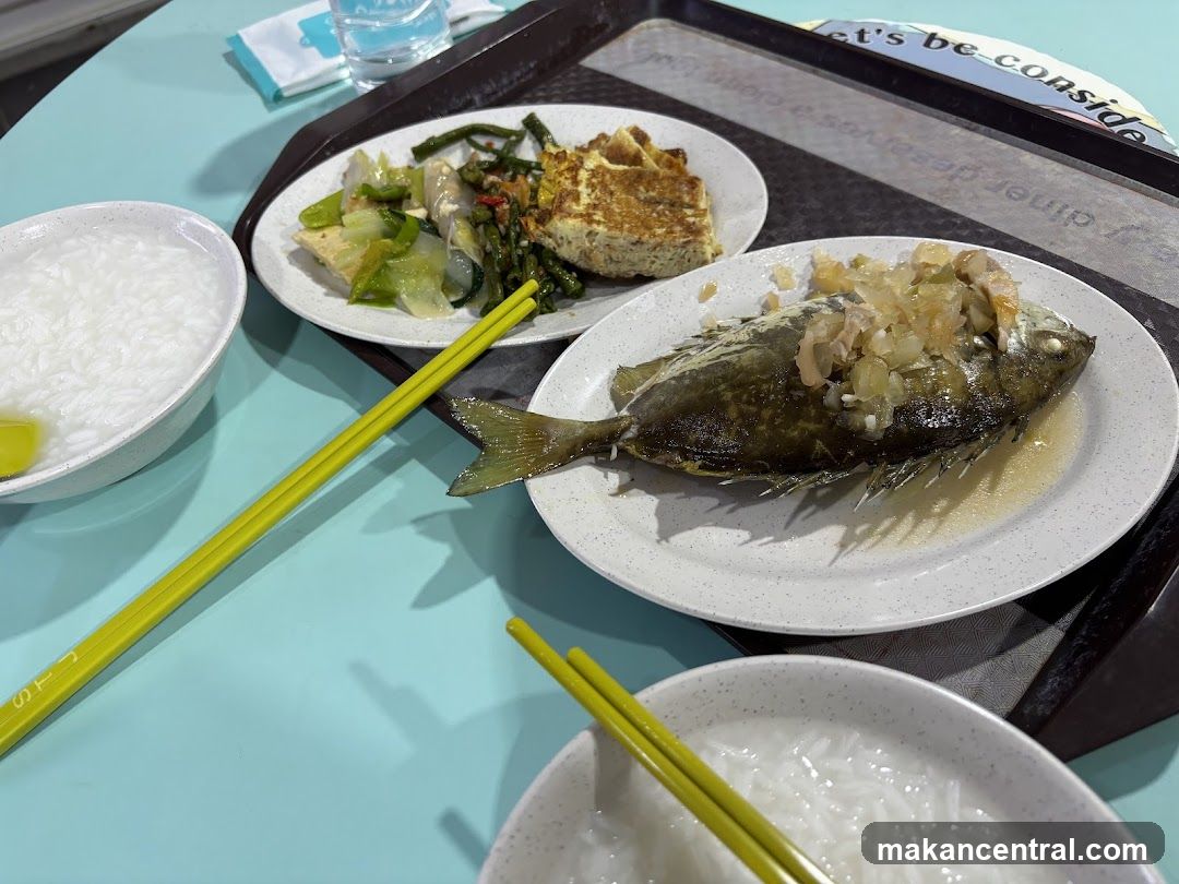 Dinner tray with food