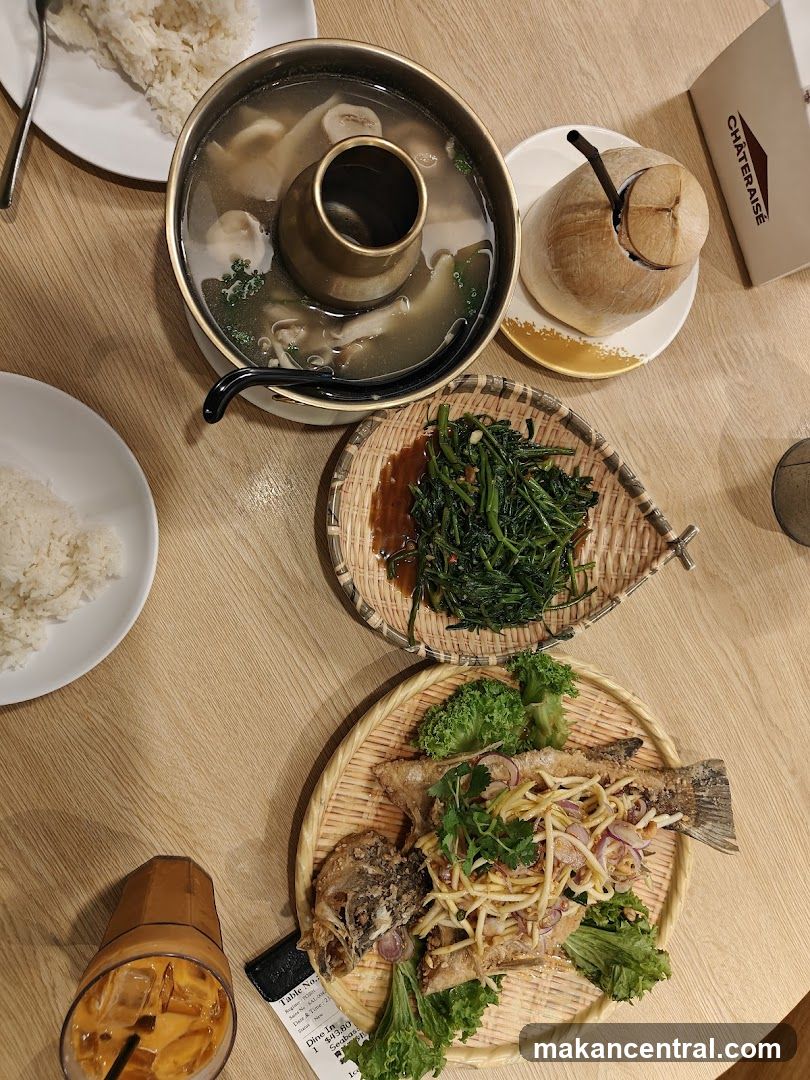 Tabletop Dining Scene