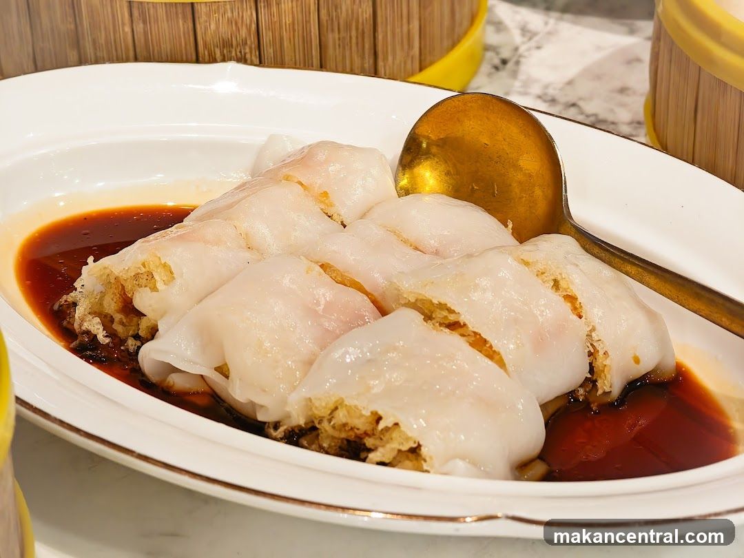 Dumplings with Sauce