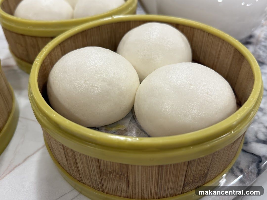 Steamed Buns in Bamboo Steamer