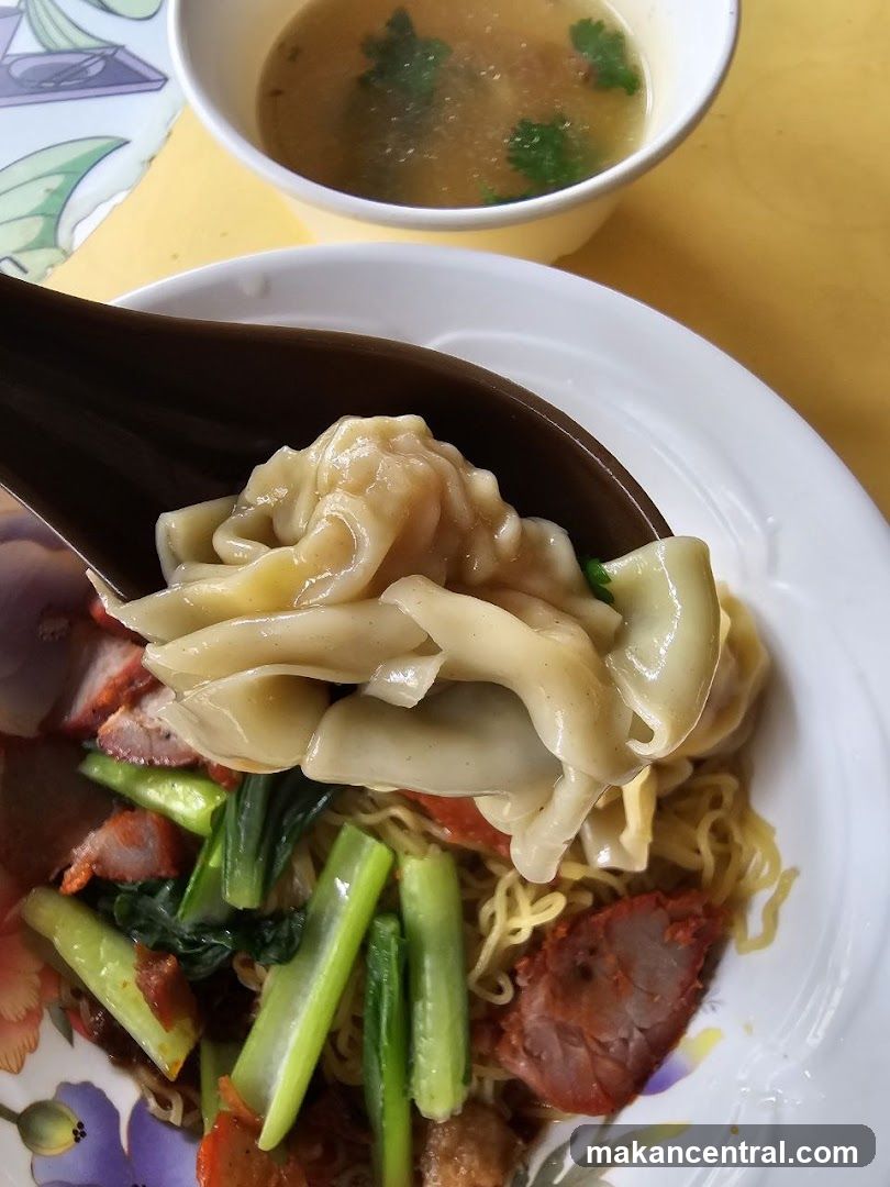 Sea City Noodles Stall