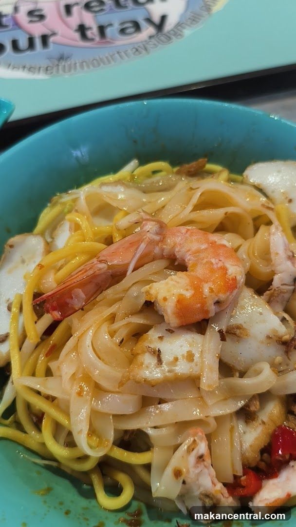 Noodle Dish with Seafood