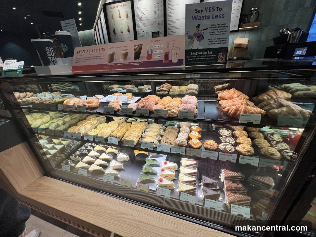 Starbucks bakery display