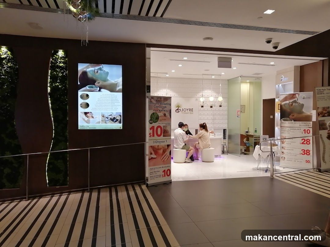 Joyre Spa Entrance