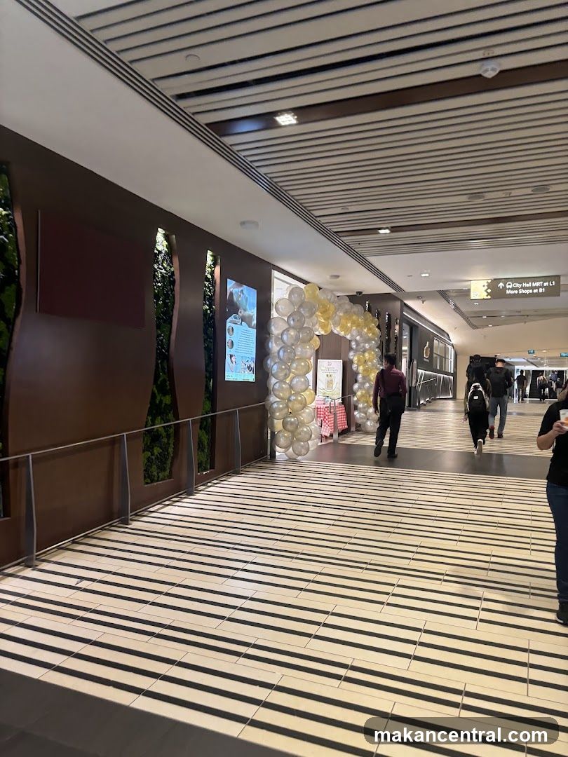Interior hallway with balloon arch