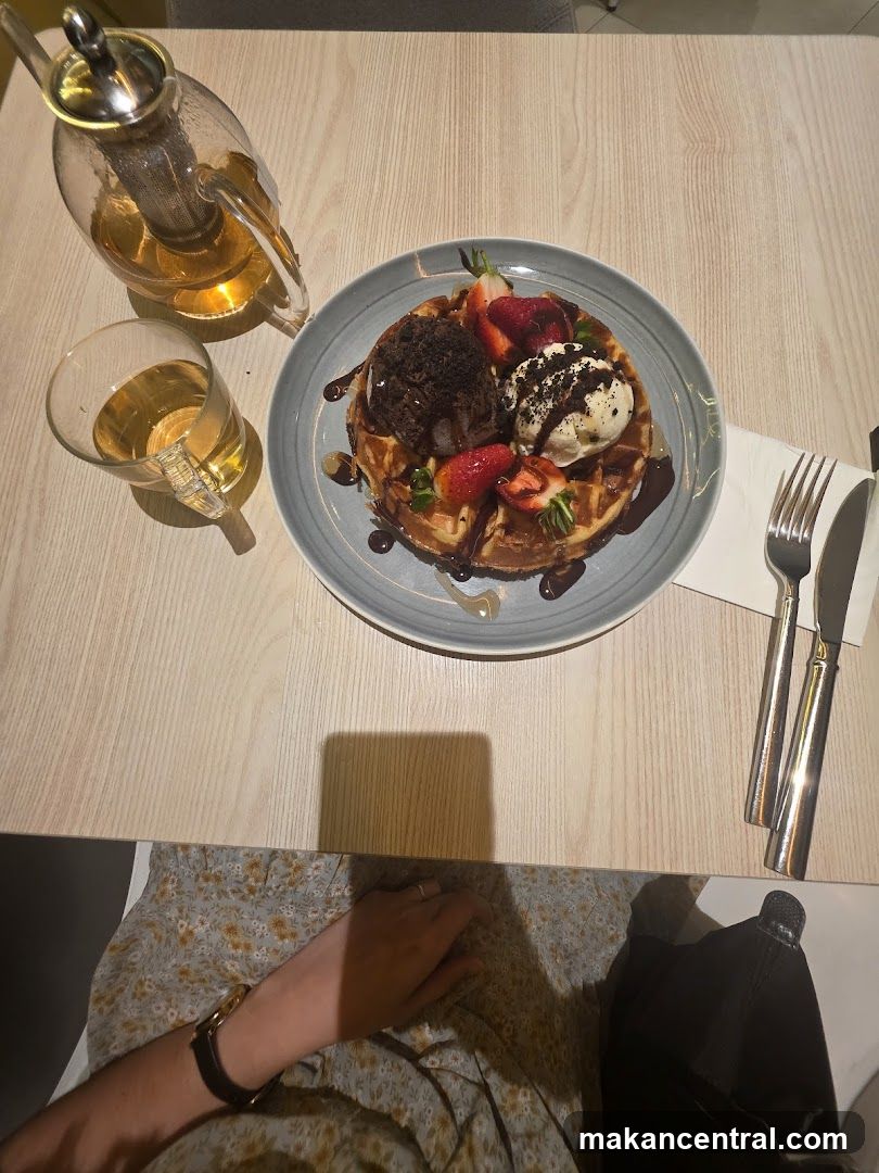 Tabletop Dessert and Beverage Setup