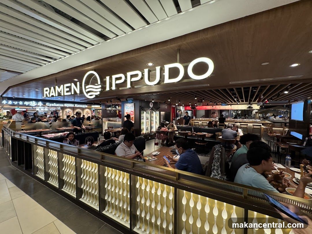 Ramen Ippudo Restaurant Interior