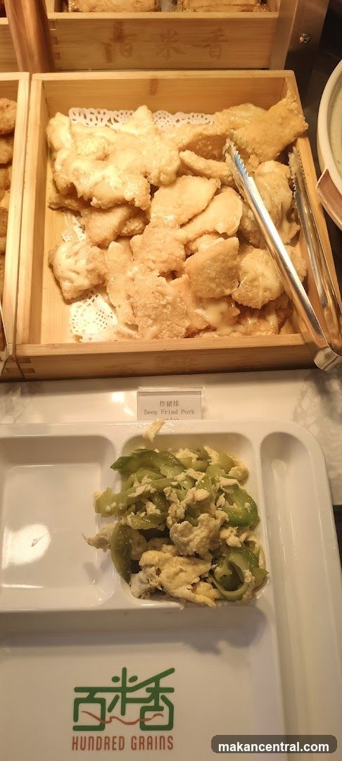 Food Display at Hundred Grains